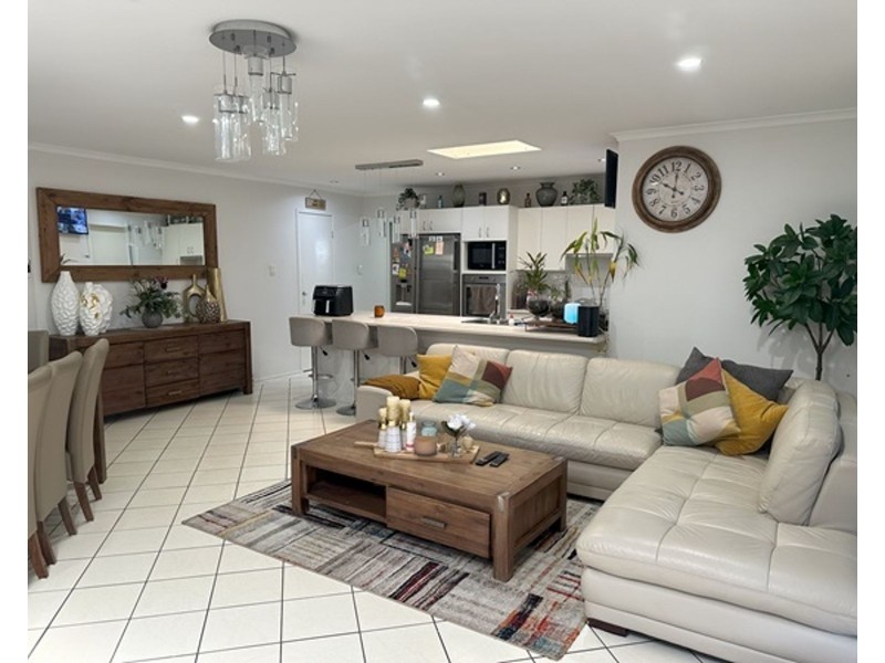 60 Warroo Drive, Deception Bay QLD 4508