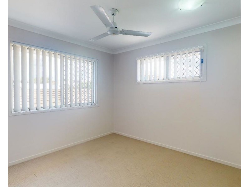 8 Cowen Terrace, North Lakes QLD 4509