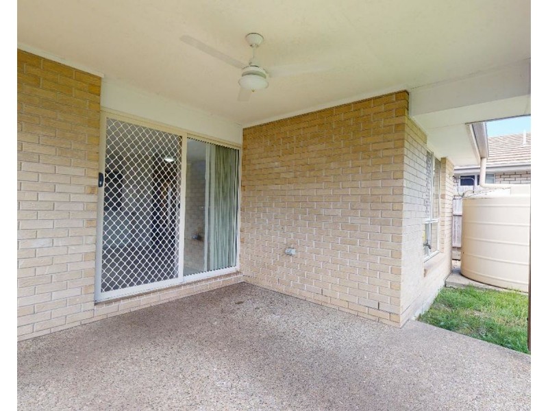 8 Cowen Terrace, North Lakes QLD 4509