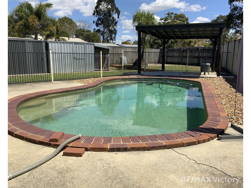 10-12 Cresthaven Drive, Morayfield QLD 4506