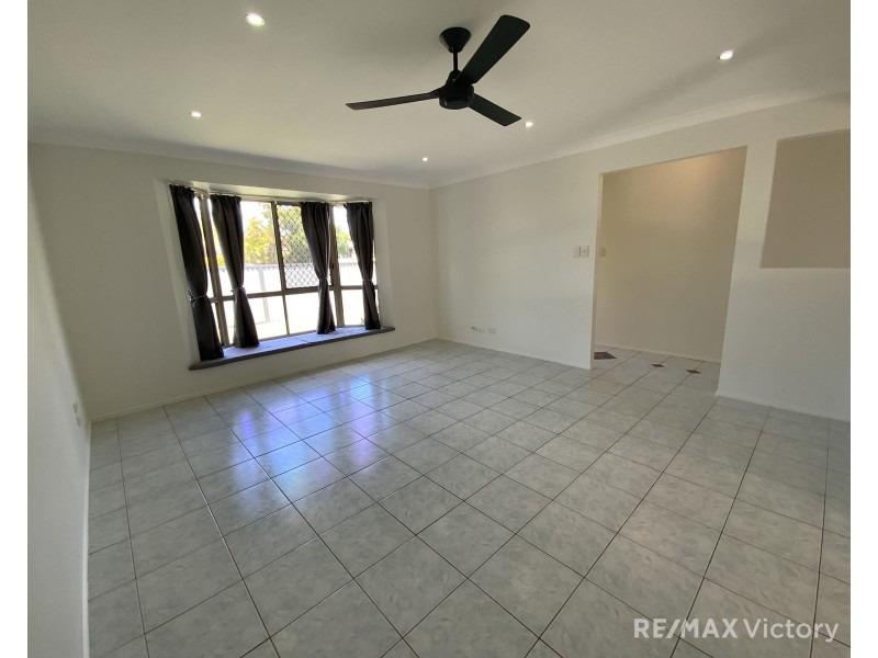 10-12 Cresthaven Drive, Morayfield QLD 4506