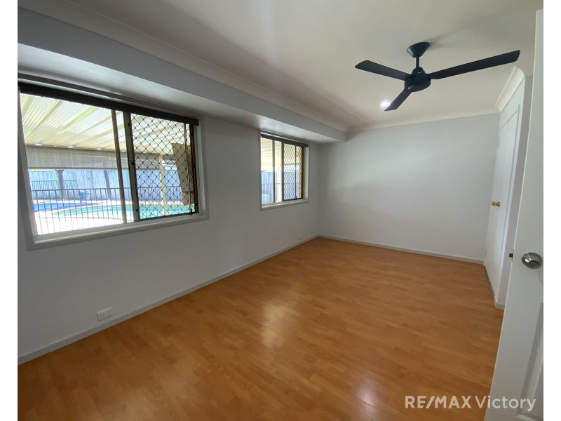 10-12 Cresthaven Drive, Morayfield QLD 4506