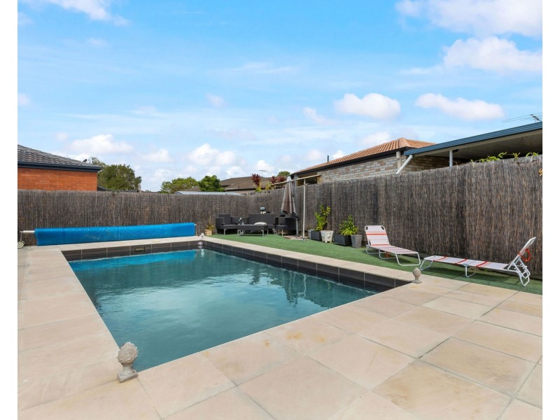 15-17 Christopher Place, Morayfield QLD 4506