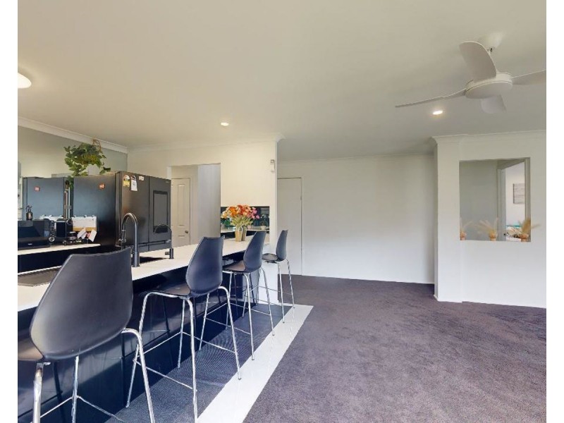 15-17 Christopher Place, Morayfield QLD 4506