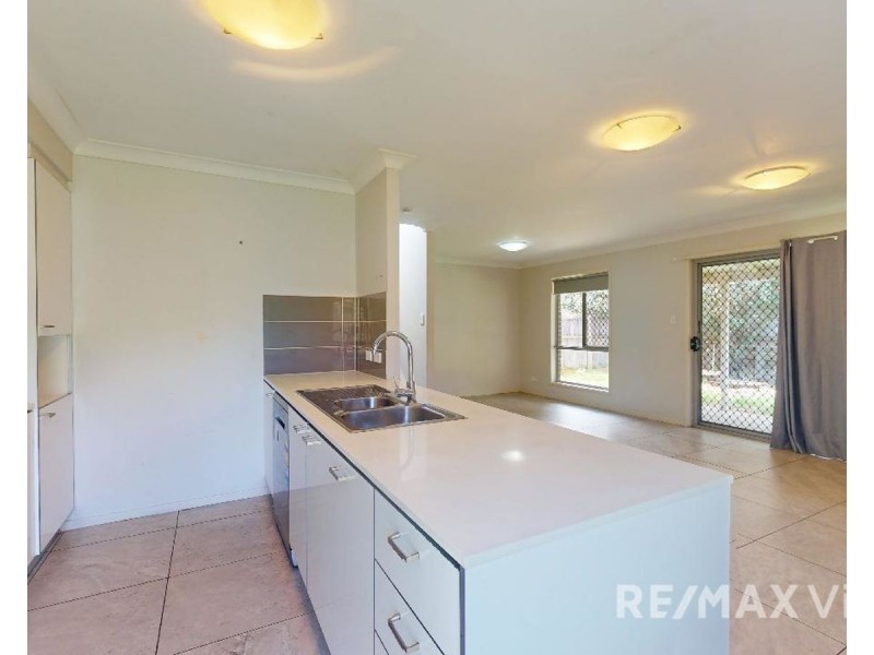 45 Piccadilly Street, Bellmere QLD 4510