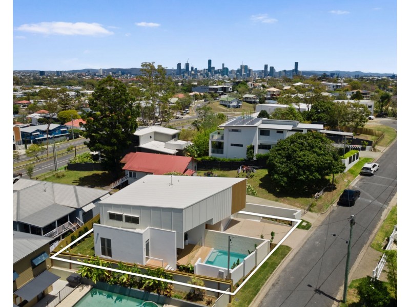 6 Aventine Street, Seven Hills QLD 4170