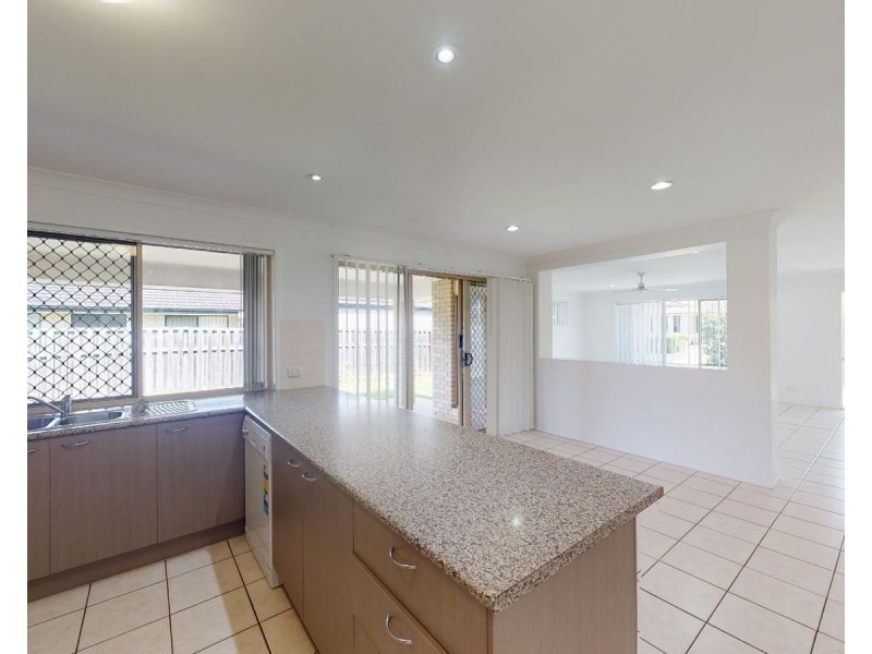 95 Hollywood Avenue, Bellmere QLD 4510