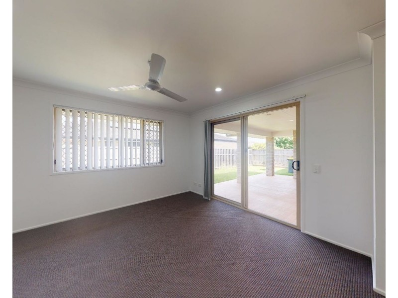 95 Hollywood Avenue, Bellmere QLD 4510