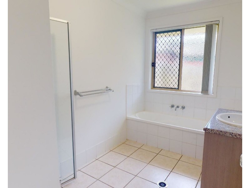 95 Hollywood Avenue, Bellmere QLD 4510