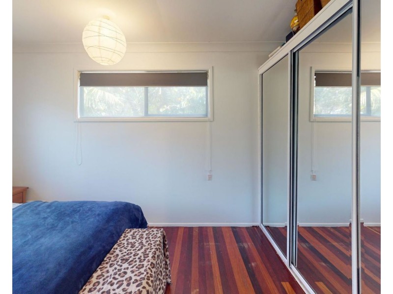 14 Yeerinbool Court, Arana Hills QLD 4054