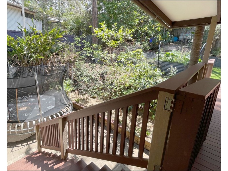 14 Yeerinbool Court, Arana Hills QLD 4054