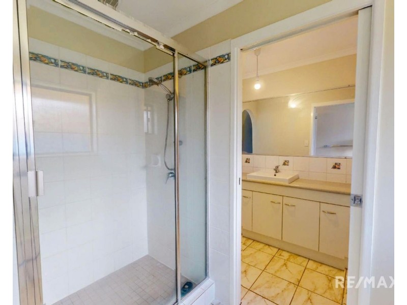 13 Kevin Grove, Caboolture South QLD 4510