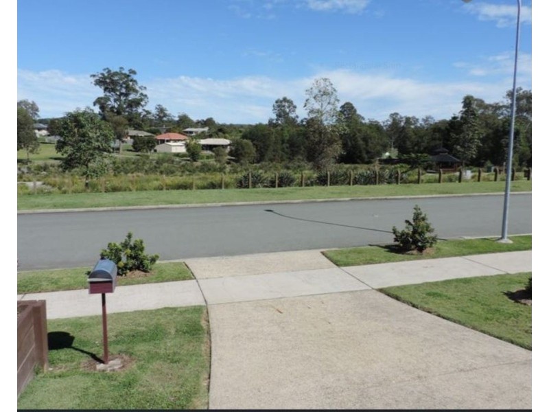 6 Akoonah Way, D’aguilar QLD 4514
