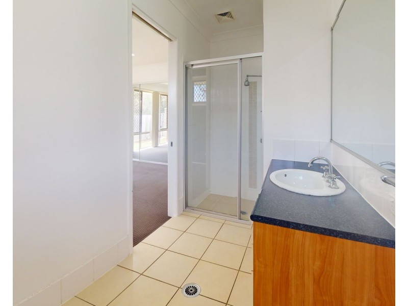 53 Hollywood Avenue, Bellmere QLD 4510