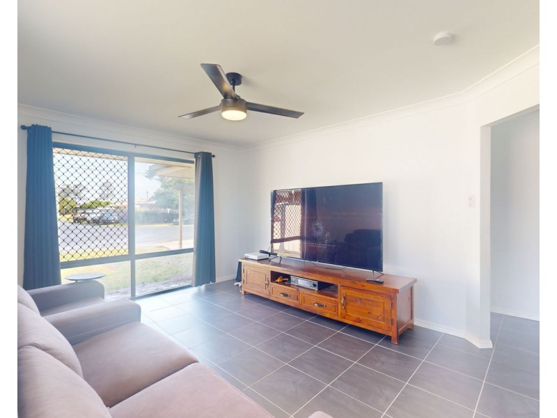 9 Barossa Crescent, Caboolture South QLD 4510