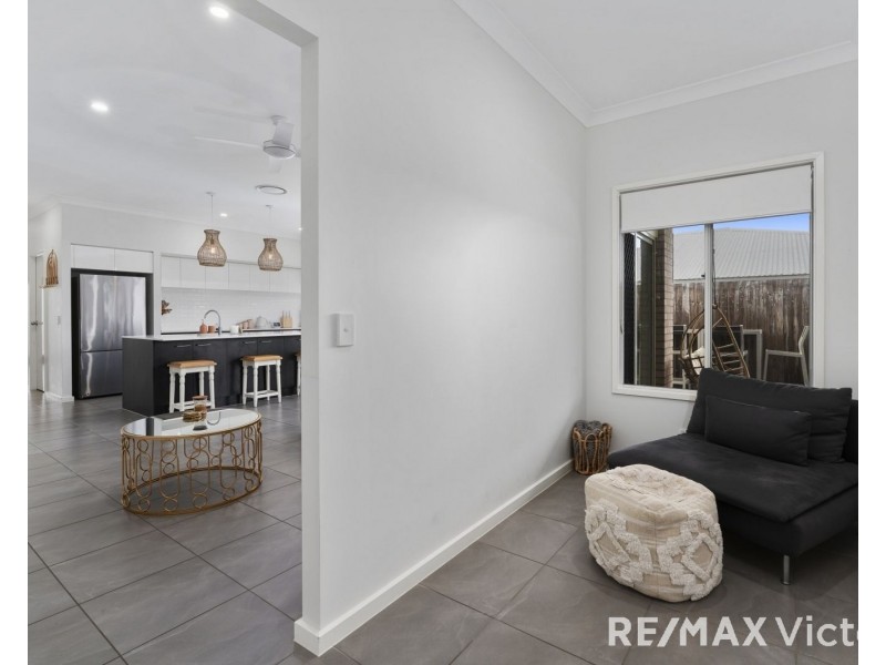 7 Link Street, Narangba QLD 4504