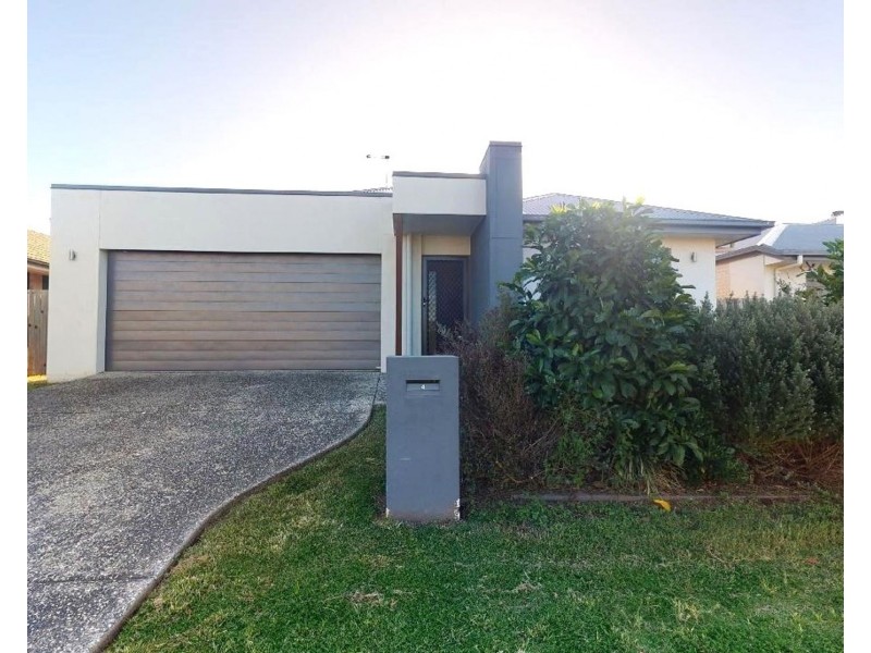 4 Rosewood Street, Caboolture South QLD 4510