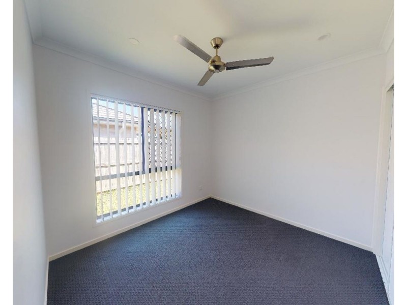 4 Rosewood Street, Caboolture South QLD 4510