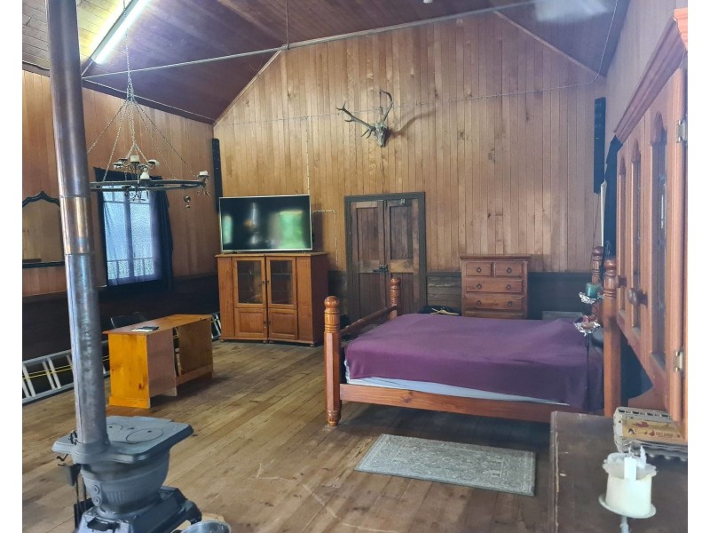 15 Anna Street, Linville QLD 4306