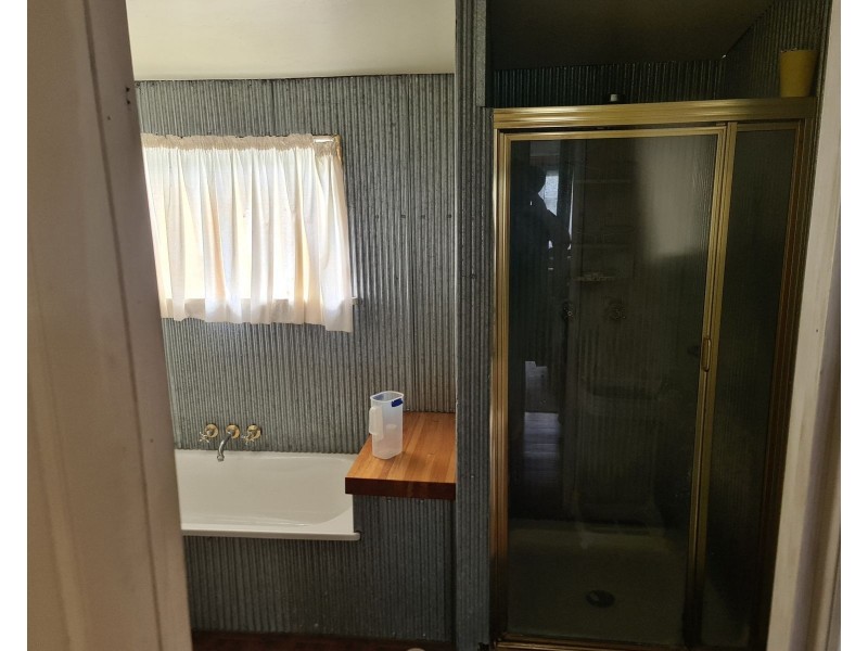 15 Anna Street, Linville QLD 4306