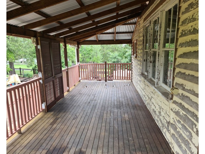 15 Anna Street, Linville QLD 4306