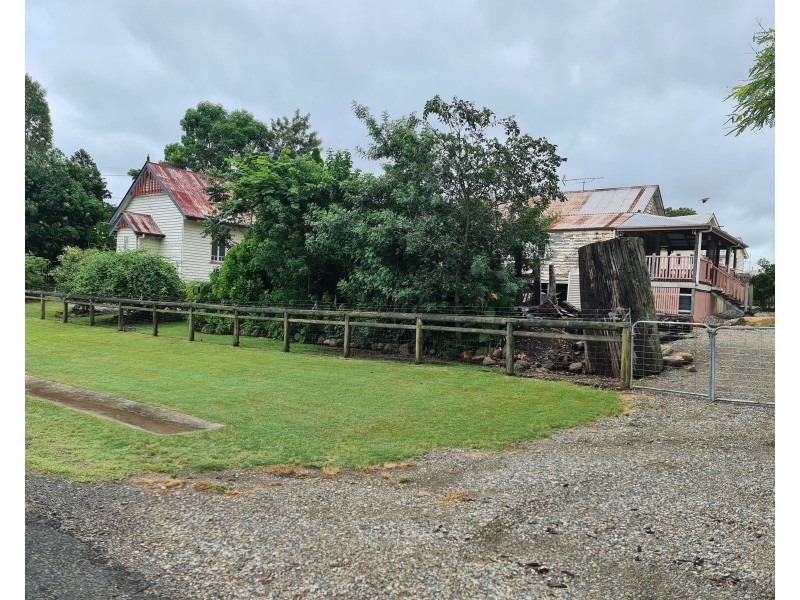 15 Anna Street, Linville QLD 4306