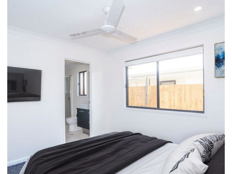 2/35 Weyba Street, Morayfield QLD 4506