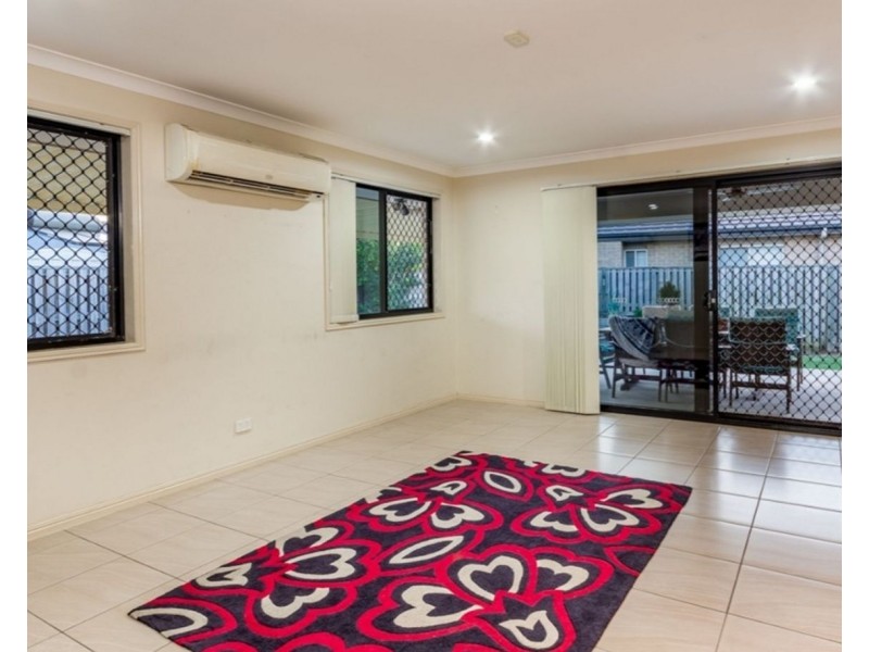 17 Hopkins Chase, Caboolture QLD 4510