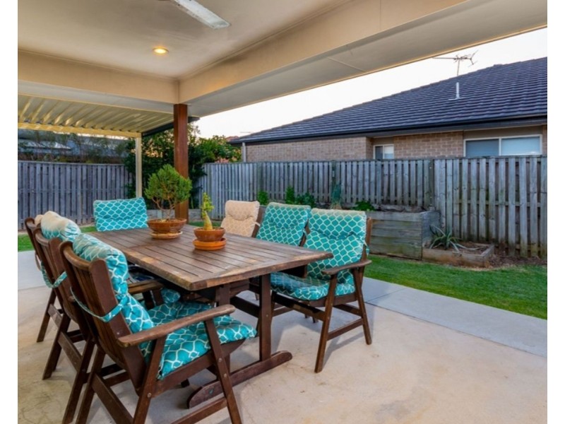 17 Hopkins Chase, Caboolture QLD 4510