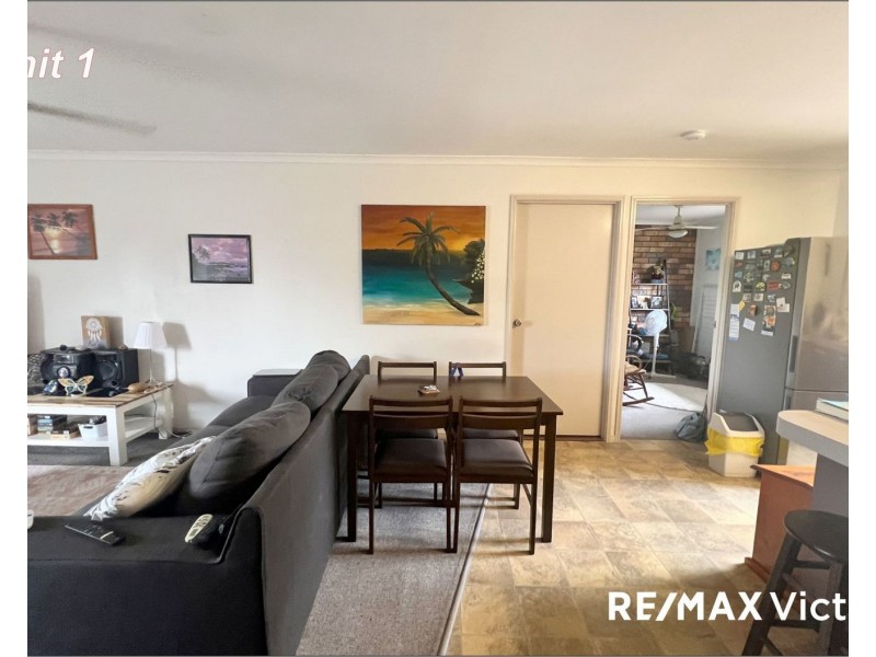 1 & 2/8 Hazelnut Drive, Caboolture South QLD 4510