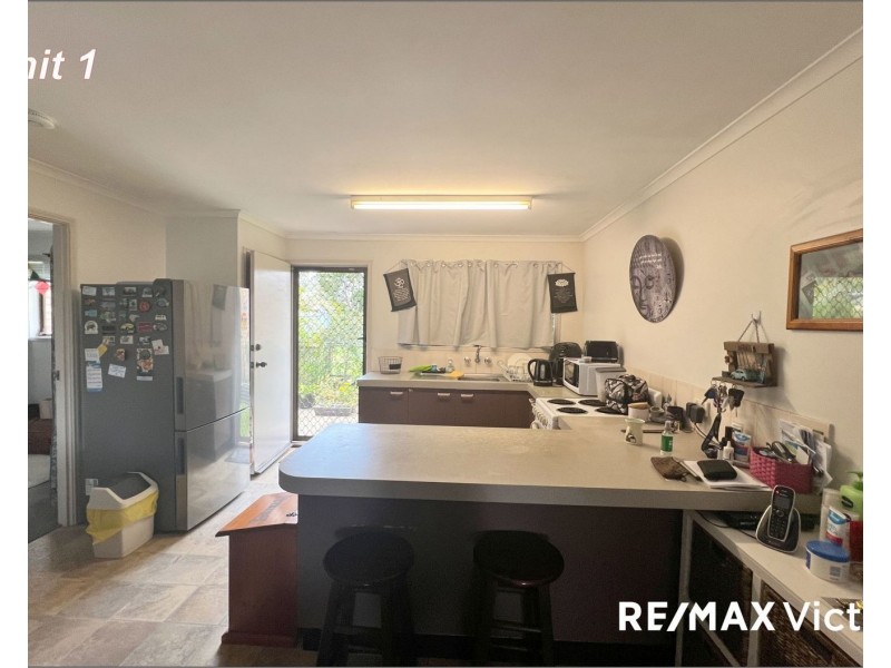 1 & 2/8 Hazelnut Drive, Caboolture South QLD 4510