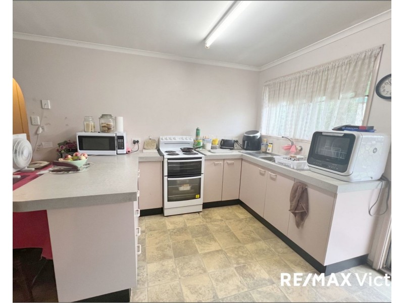 1 & 2/8 Hazelnut Drive, Caboolture South QLD 4510