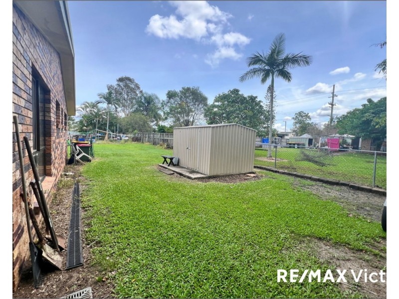 1 & 2/8 Hazelnut Drive, Caboolture South QLD 4510