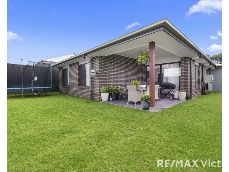 13 Hinchinbrook Circuit, Morayfield QLD 4506