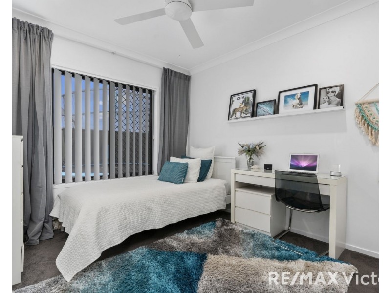 13 Hinchinbrook Circuit, Morayfield QLD 4506