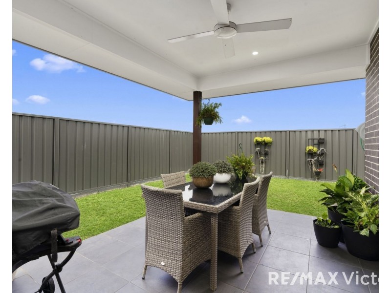 13 Hinchinbrook Circuit, Morayfield QLD 4506