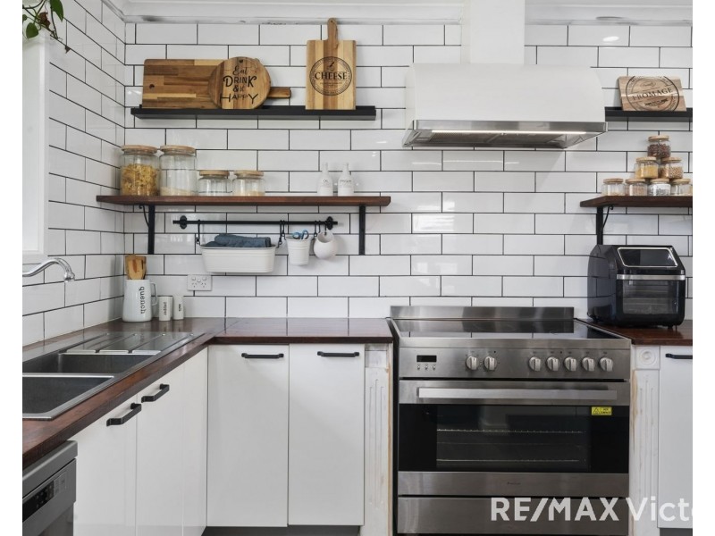 14 McNamara Crescent, Morayfield QLD 4506