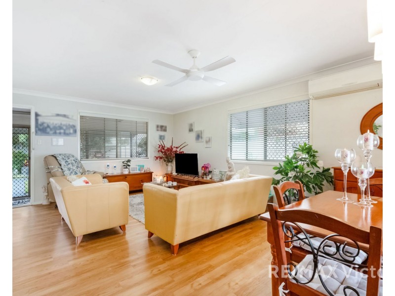 6 Trevor St, Beachmere QLD 4510