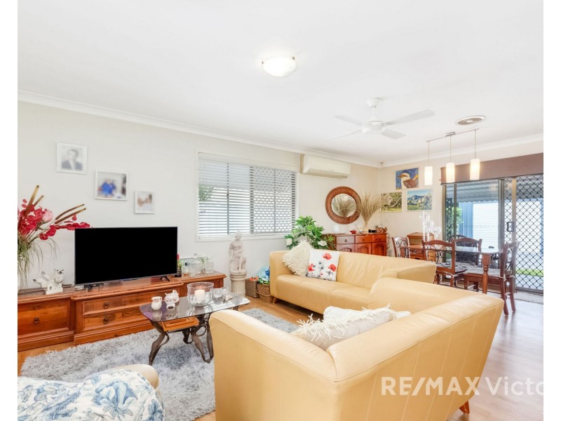 6 Trevor St, Beachmere QLD 4510