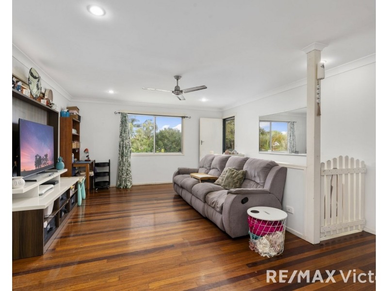 27 Henderson Road, Burpengary QLD 4505