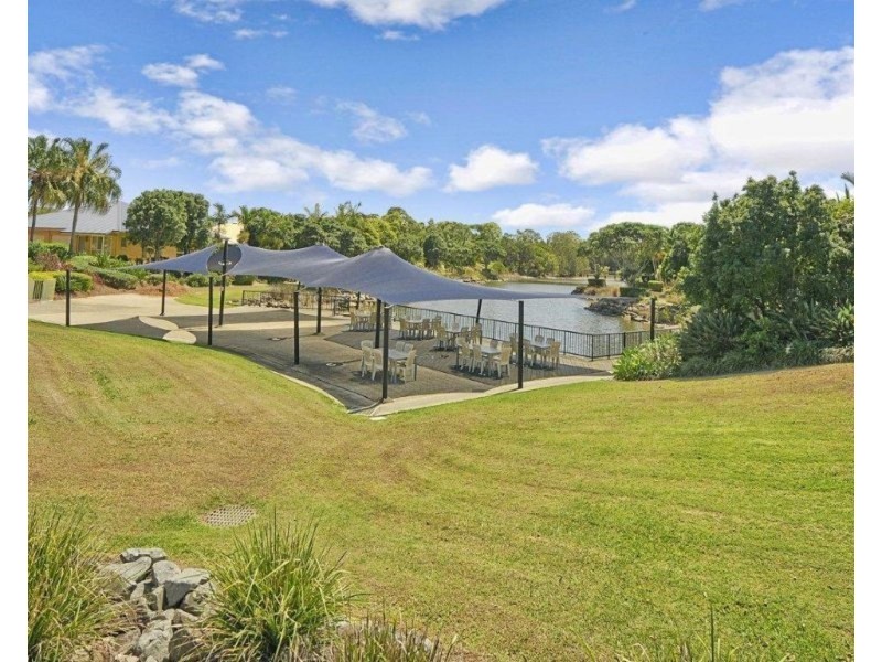 133/40 Lakeside Crescent, Currimundi QLD 4551