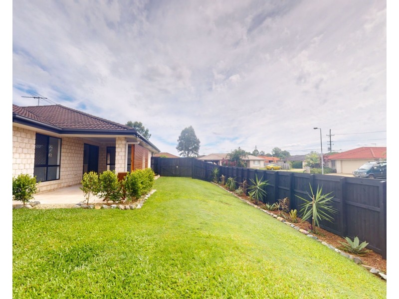 34 Renmark Crescent, Caboolture South QLD 4510