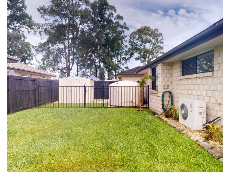 34 Renmark Crescent, Caboolture South QLD 4510