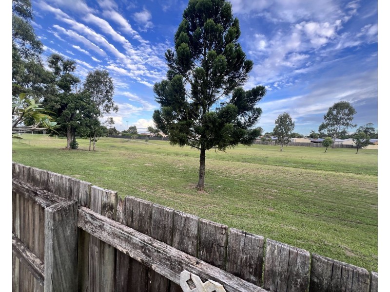 4 Beatrice Place, Burpengary QLD 4505