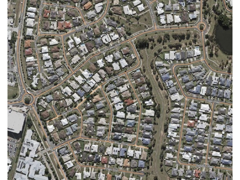 2 Whiteoak Place, Caboolture QLD 4510