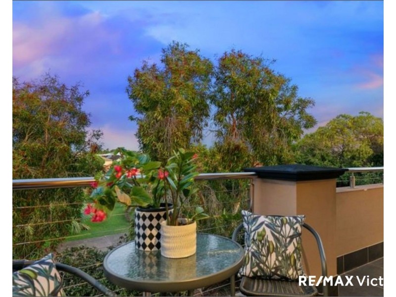 2 Whiteoak Place, Caboolture QLD 4510