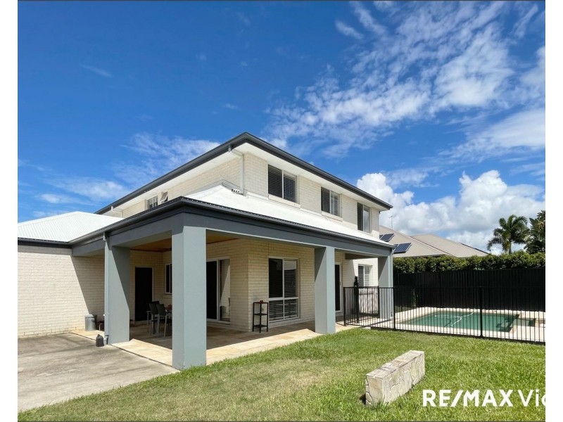 2 Whiteoak Place, Caboolture QLD 4510