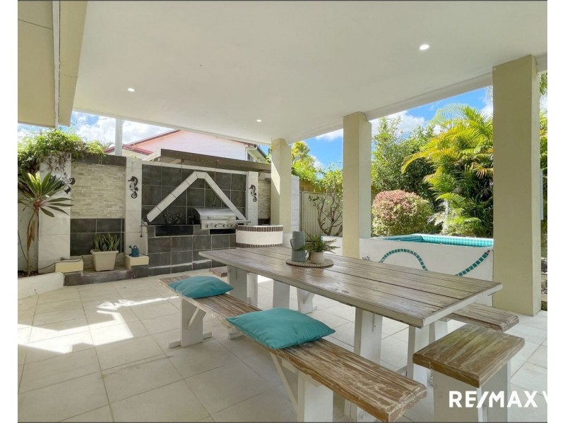 21 Glenwood Drive, Morayfield QLD 4506