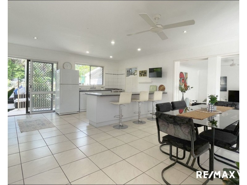 21 Glenwood Drive, Morayfield QLD 4506