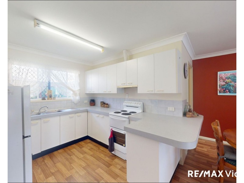 2/4 Lyndal Court, Morayfield QLD 4506